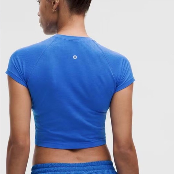 LULULEMON - Swiftly Tech Cropped Short-Sleeve Shirt 2.0  CERULEAN BLUE IN … - Picture 4 of 8